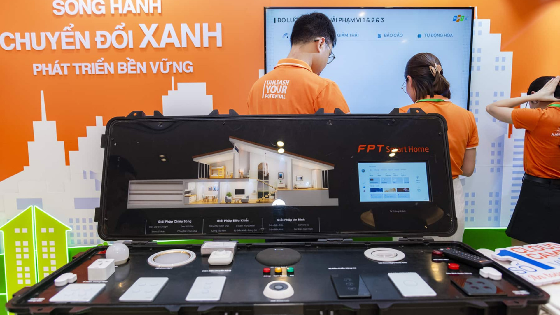 FPT Smart Home FPT Smart Home