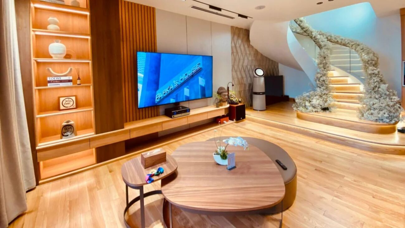 Biệt thự Wabi-Sabi kết hợp Văn phòng thông minh tại Papka's House