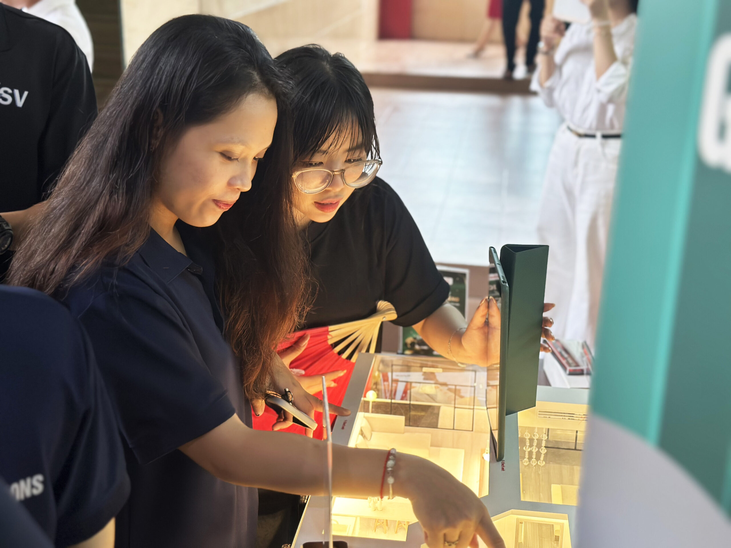 Khơi Dậy Đam Mê IoT & Nhà Thông Minh Trong Thế Hệ Gen Z (Sự kiện tại Đại Học PTIT)